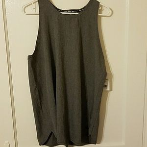 Sleeveless blouse